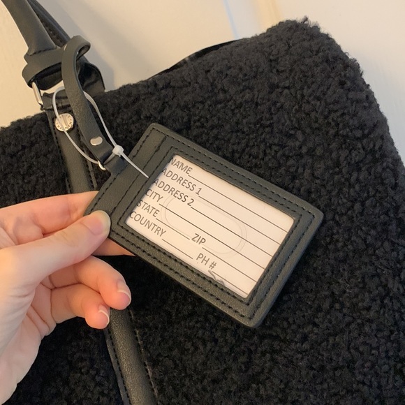 Steve Madden Black Sherpa Duffle Travel Bag - Picture 6 of 17